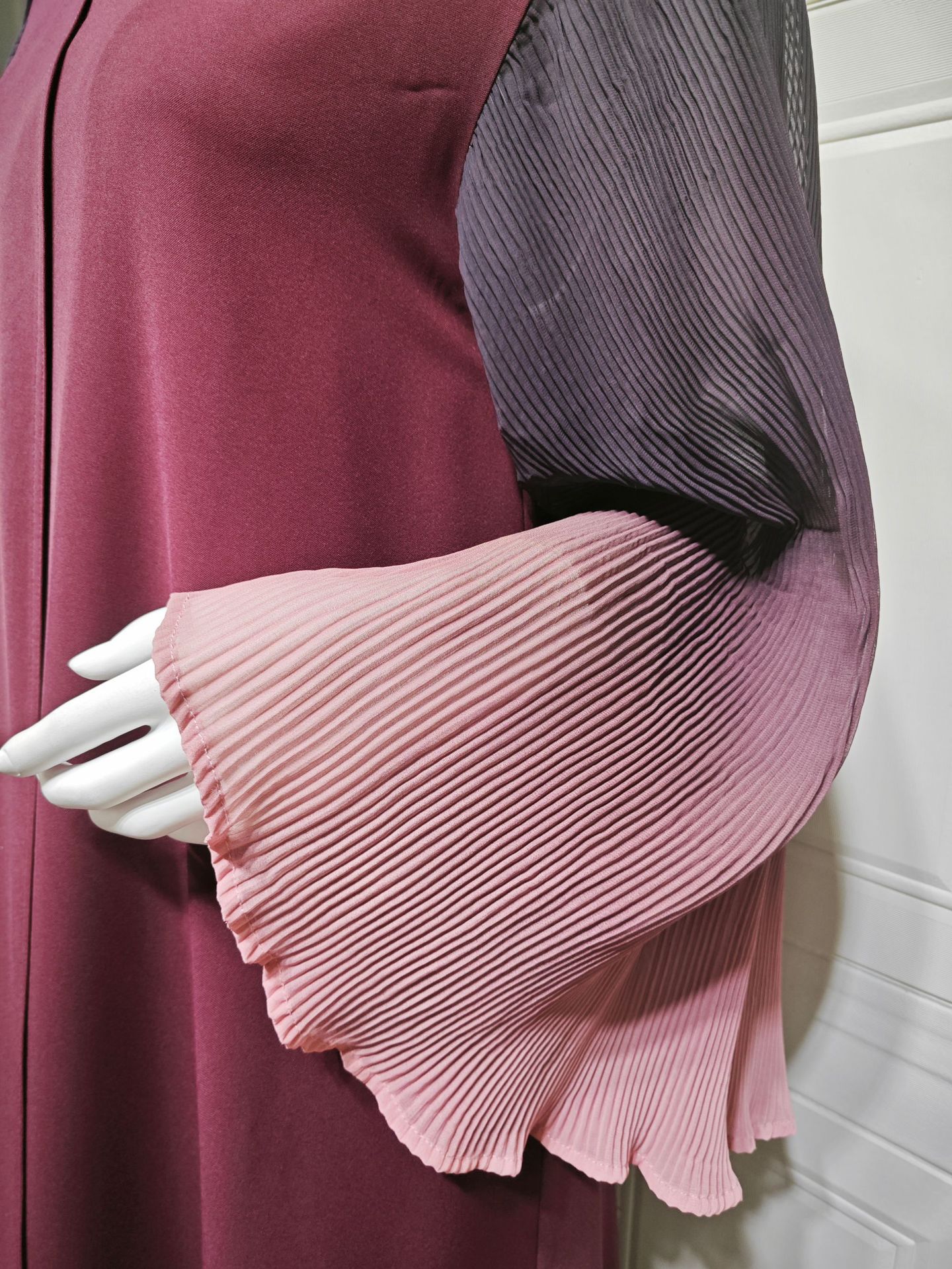 Arabian Dubai Chiffon Pleated Flared-Sleeve Color-Block Coat For Women - Image 12