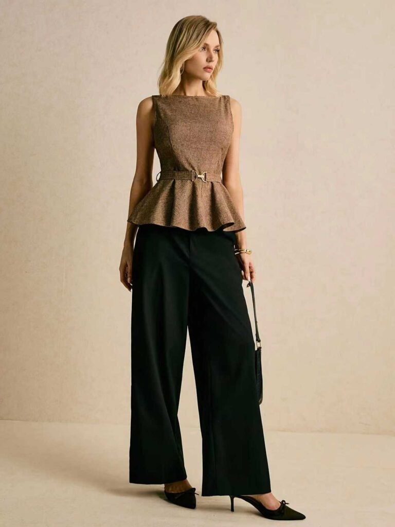 Puffy Solid-color Top That Flatters Your