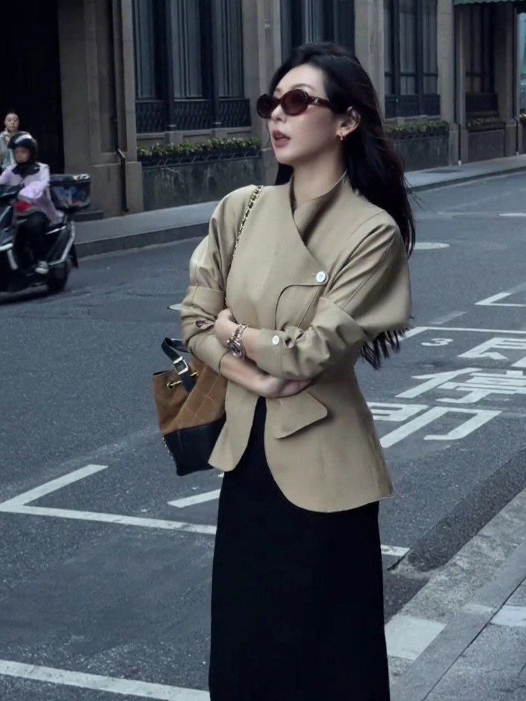 Womens Casual Figure-flattering Ruffled Asymmetrical Jacket - Image 8