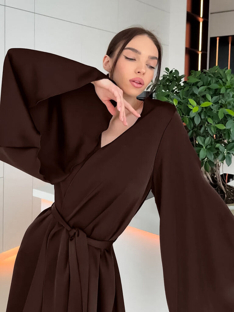 Womens AutumnWinter Lace-Up Fashionable European And American-Style Home Bathrobe