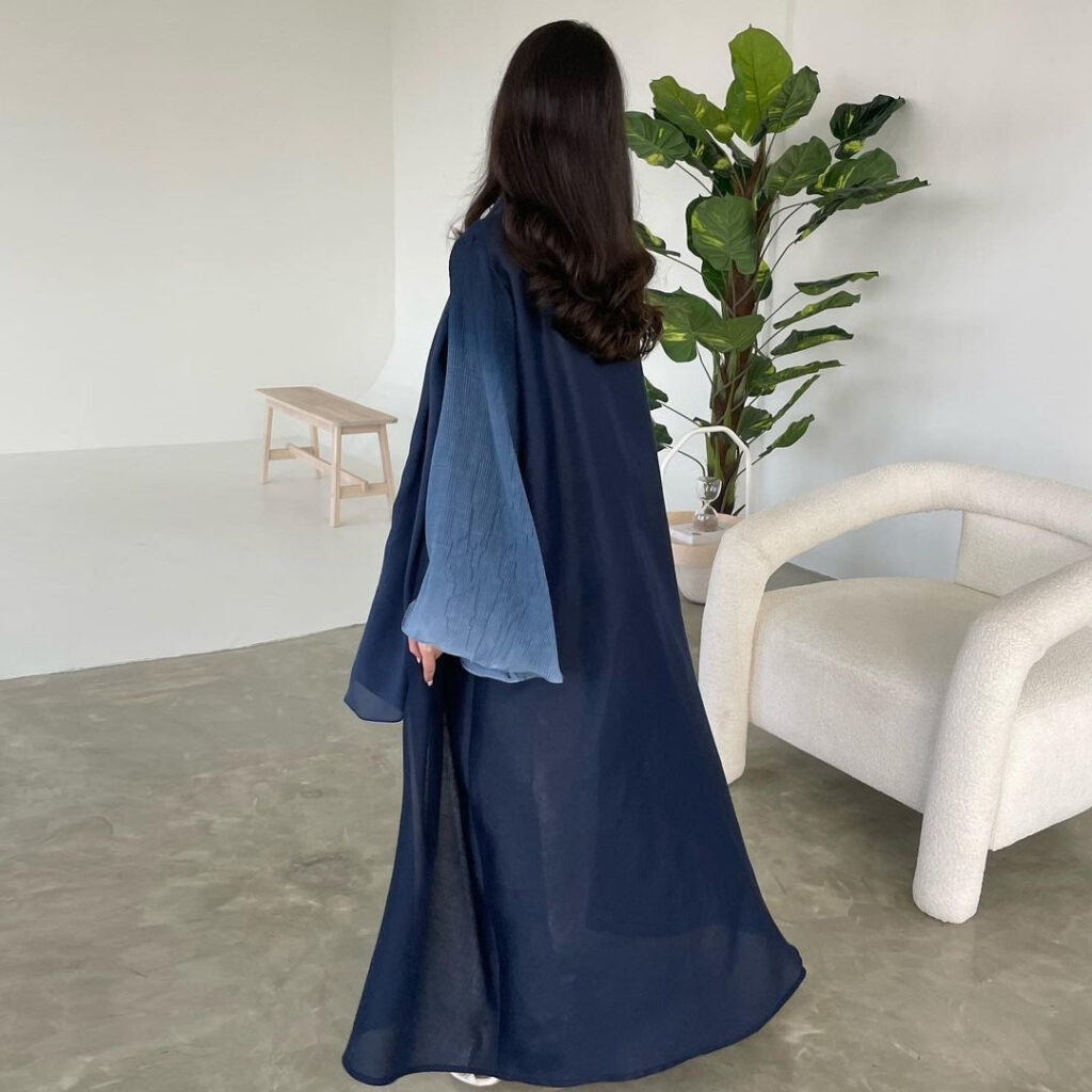 Arabian Dubai Chiffon Pleated Flared-Sleeve Color-Block Coat For Women