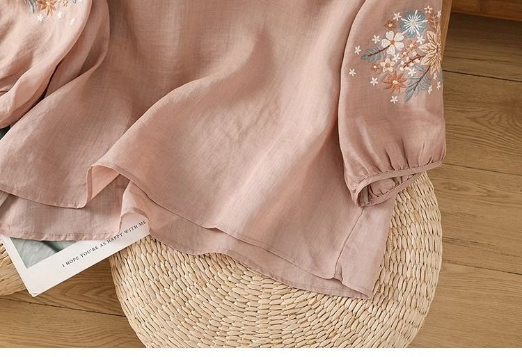 Womens Casual Loose-fitting Embroidered Top That Flatters The - Image 12
