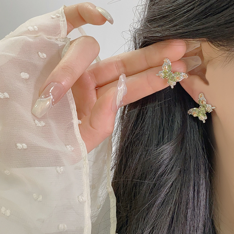 Butterfly Zircon Exquisite And Versatile Niche Earrings - Image 1