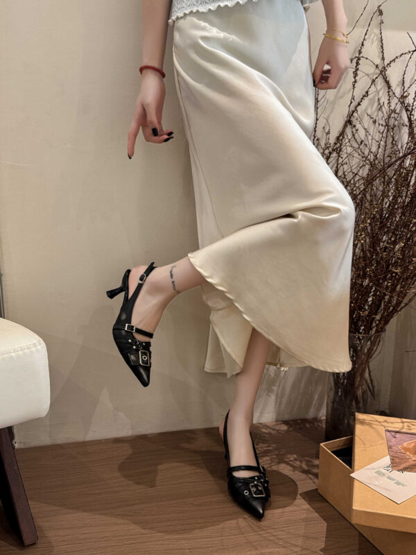 New Belt Buckle Pointed High Heels - Image 5