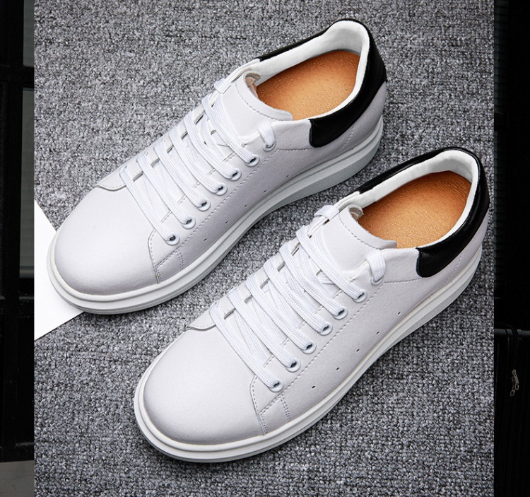 Korean-style Casual Invisible-heeled White Sneakers For Men Autumn Season