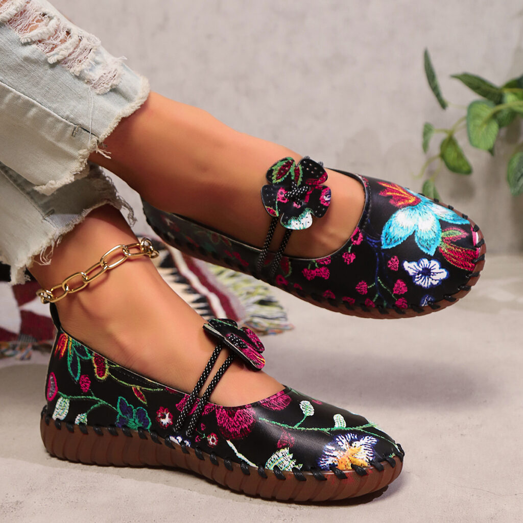 Womens Soft-soled Low-cut Ethnic-style Embroidered Shoes With A Thick Sole