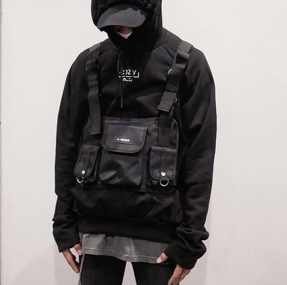 Wild INS net red with the function KANYE WEST upper body tactical eat chicken multi-pocket vest pocket chest bag - Image 5