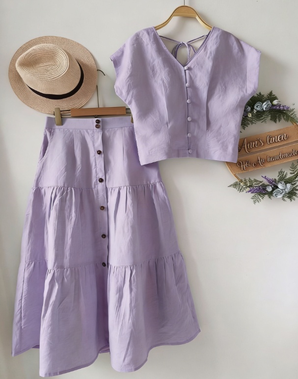 Gentle Style V-neck Button-down Sleeveless Top And High-waisted Skirt Set For Women - Image 8