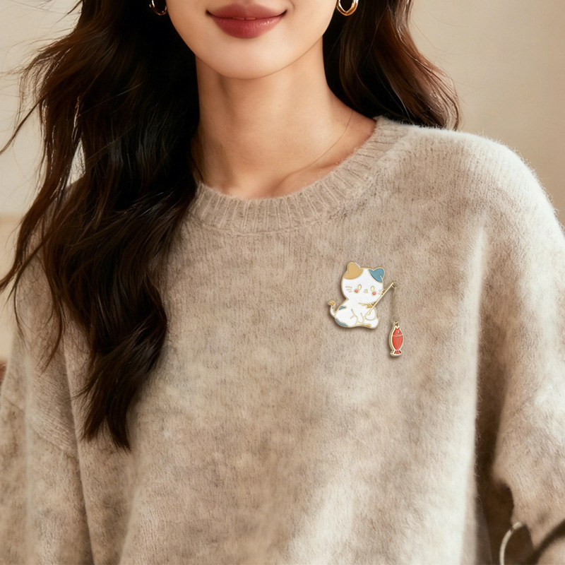 Cute Cat Fishing Creative Couple Brooch - Image 6