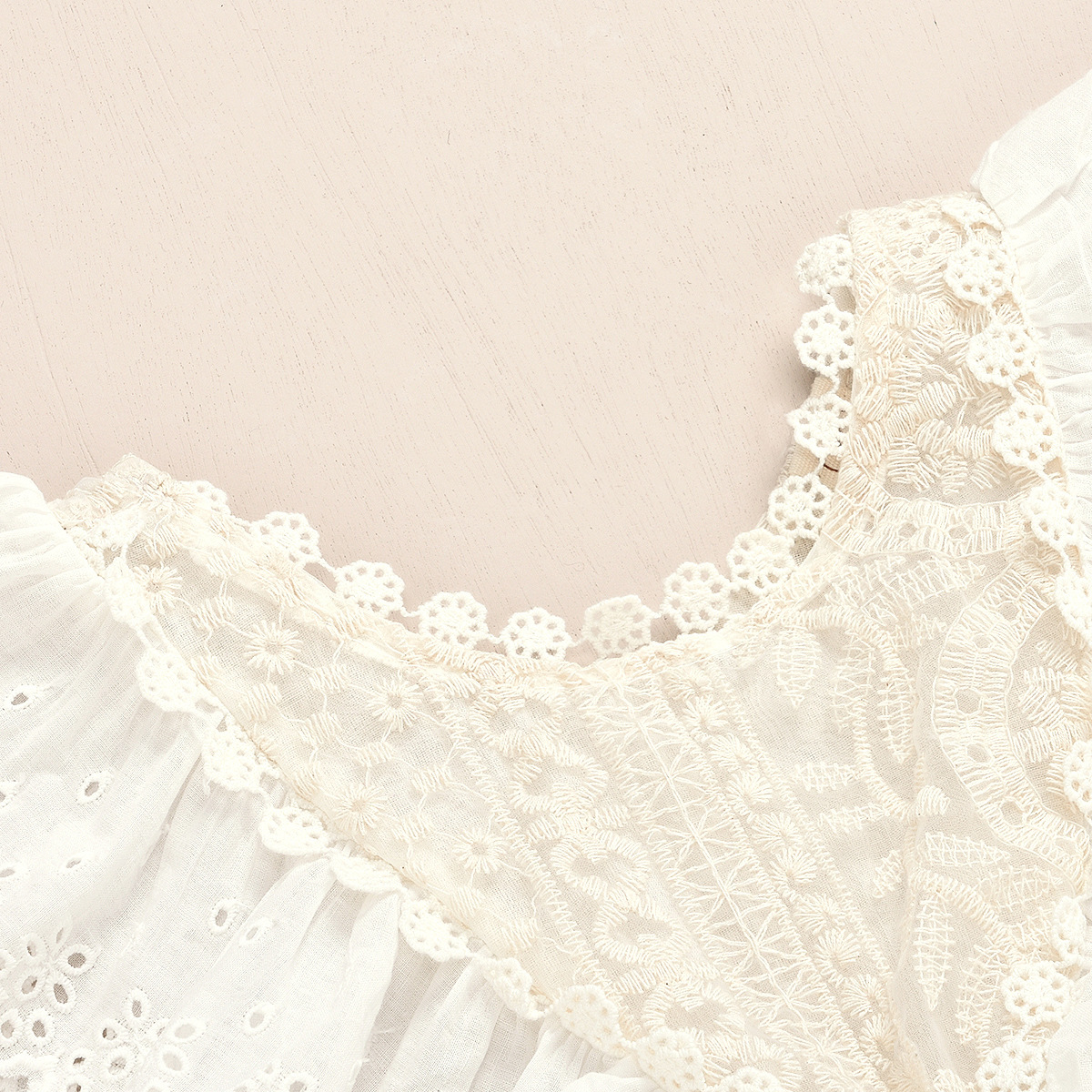 Lace baby jumpsuit - Image 2