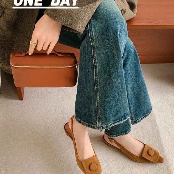 French Retro Metal Buckle Pointed Toe Slingback Flats For Women - Image 2