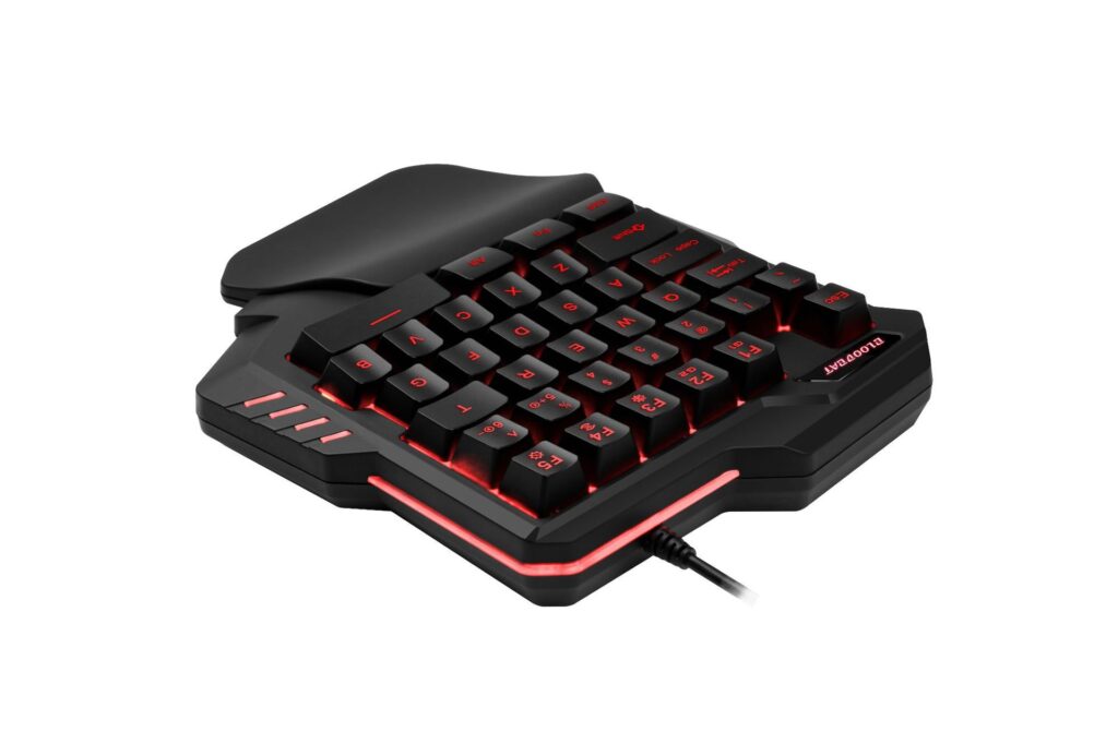 Mobile gaming computer keyboard