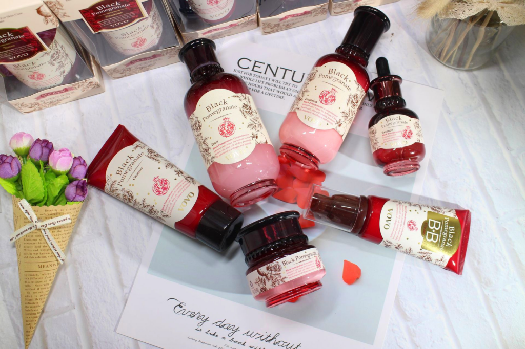 Pomegranate Skin Care Moist Soft Skin Moisturizing Water