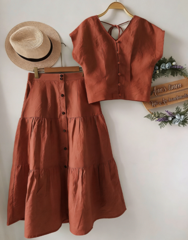 Gentle Style V-neck Button-down Sleeveless Top And High-waisted Skirt Set For Women - Image 11
