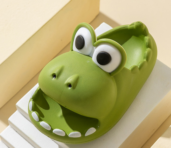 Kids Dinosaur Slippers Wholesale Summer Cartoon Parent Child Outdoor Home EVA Sandals Women Men Kids Cute Slippers Baby Shoes - Image 11