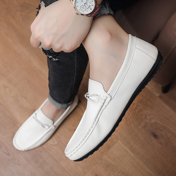 Men's Fashionable Flat Soft-Soled Casual Shoes - Image 5