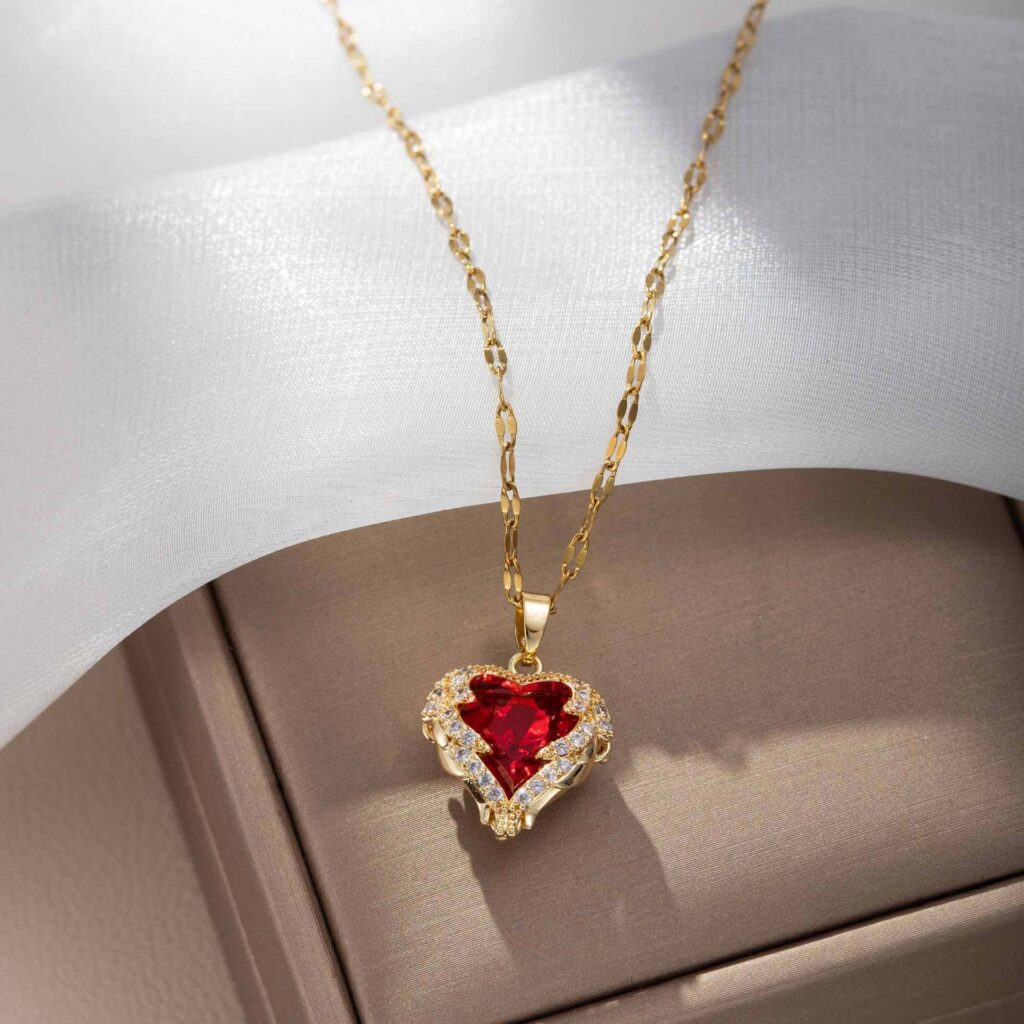 Ocean Heart Colorful Water-Gold Pendant Necklace For Women High-End Style