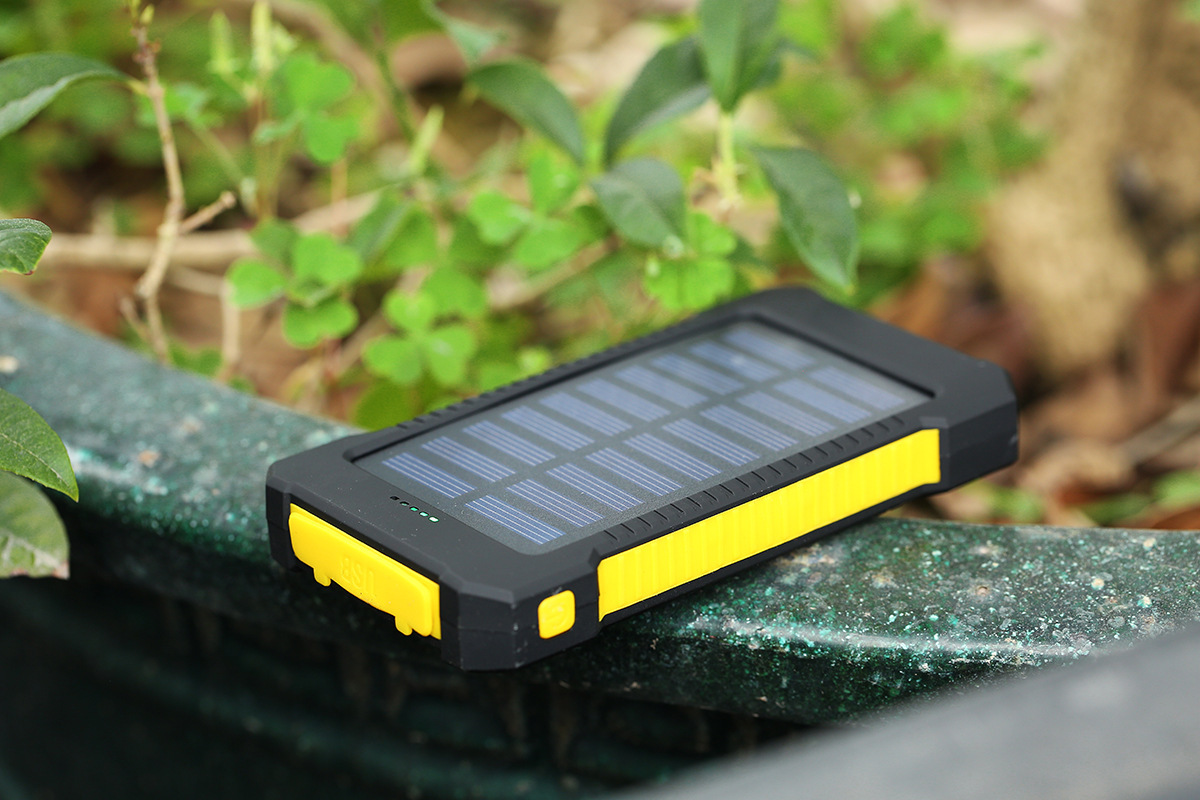 Universal Ultra-thin Mobile Phone Solar Charger Camping Lights - Image 12