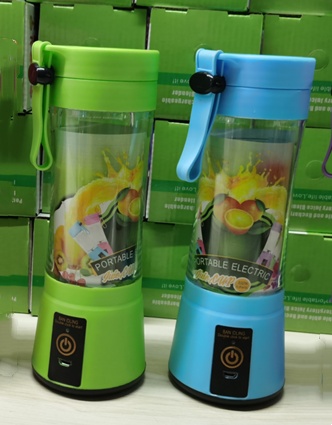 Portable Blender With USB Rechargeable Mini Kitchen Fruit Juice Mixer Home Simple Portable Electric Mini Juicer - Image 24