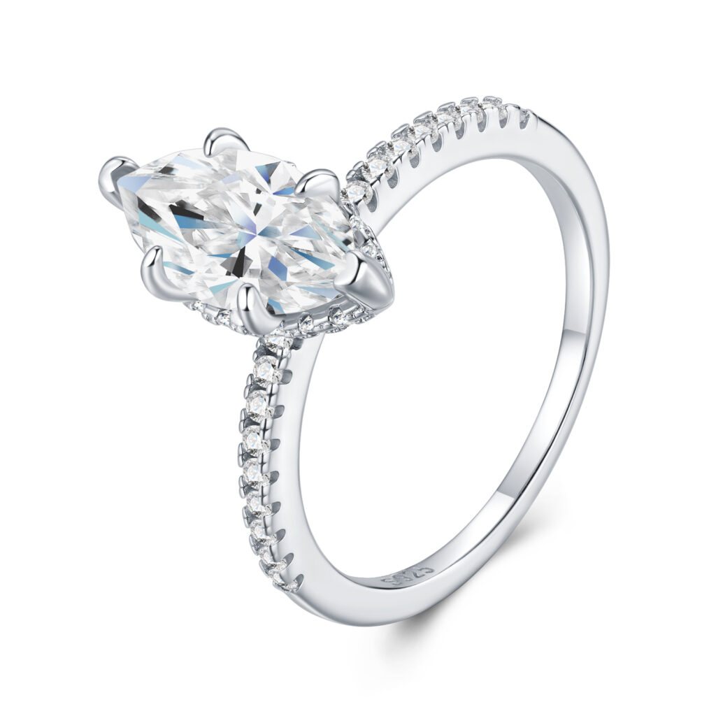 Engraved With Top-quality Moissanite, This Luxurious And Fashionable Minimalist Jewelry Set Features Exquisite Silver Accessories For Ladies. Made Of S925 Silver With Electroplated Platinum.