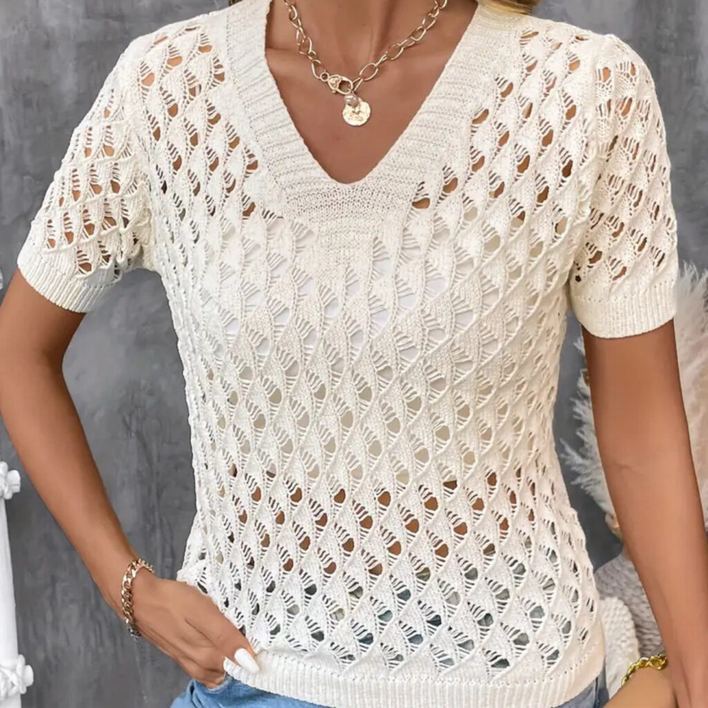 Womens Fashionable Hollow-Out Plus-Size Short-Sleeve Knitted Top