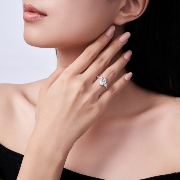 Engraved With Top-quality Moissanite, This Luxurious And Fashionable Minimalist Jewelry Set Features Exquisite Silver Accessories For Ladies. Made Of S925 Silver With Electroplated Platinum. - Image 5