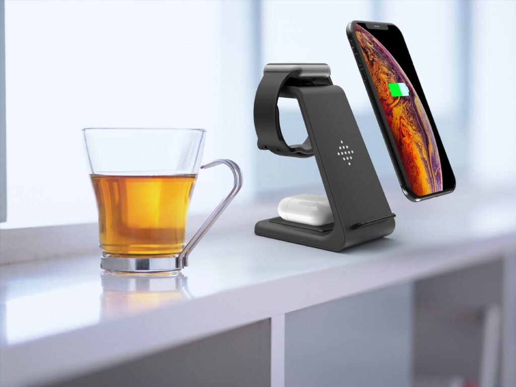 3 In 1 Fast Charging Station Wireless Charger Stand Wireless Quick Charge Dock For Phone Holder