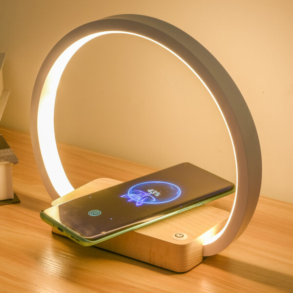 Multifunctional table lamp - Image 11