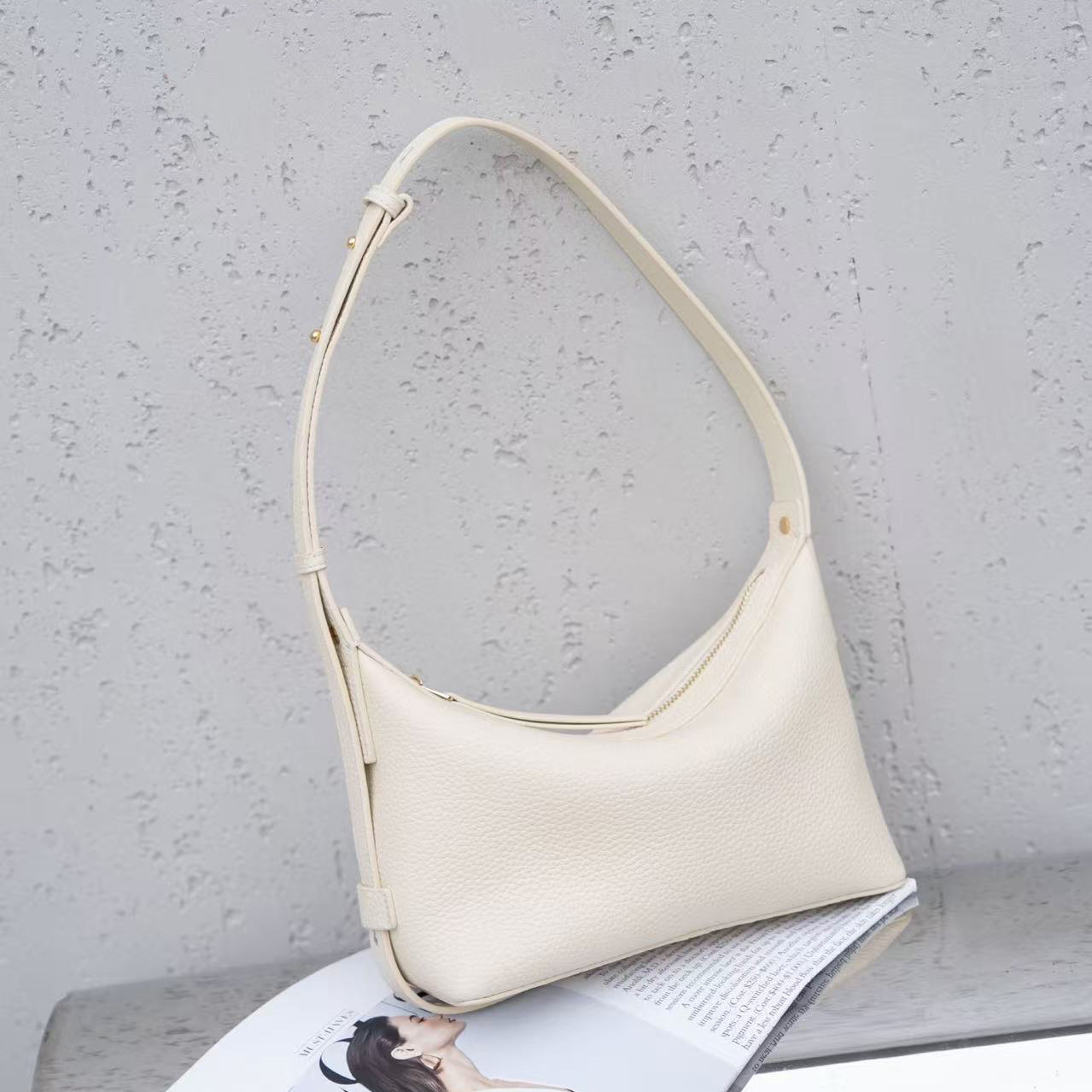 Commuter All-Match Genuine Leather Womens Bag - Image 6