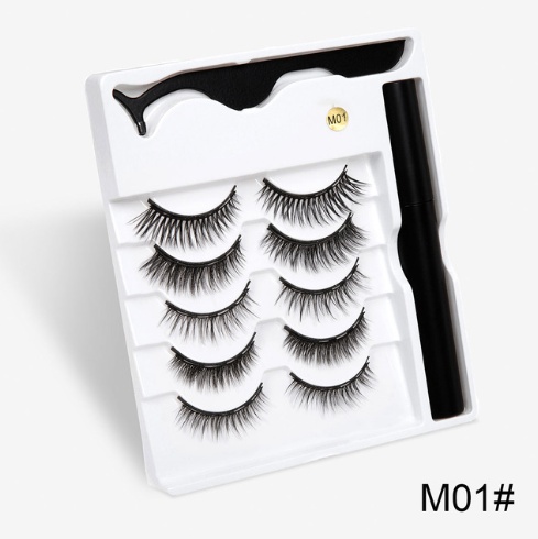A Pair Of False Eyelashes With Magnets In Fashion - Image 85