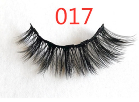 A Pair Of False Eyelashes With Magnets In Fashion - Image 63