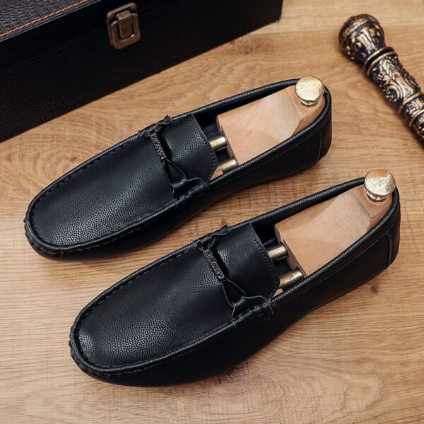 Men's Fashionable Flat Soft-Soled Casual Shoes - Image 2