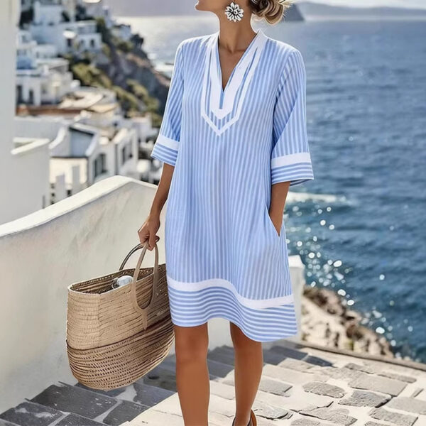 V-neck Bohemian Print Loose-fitting Beach Dress - Image 3