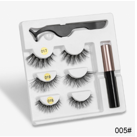A Pair Of False Eyelashes With Magnets In Fashion - Image 46