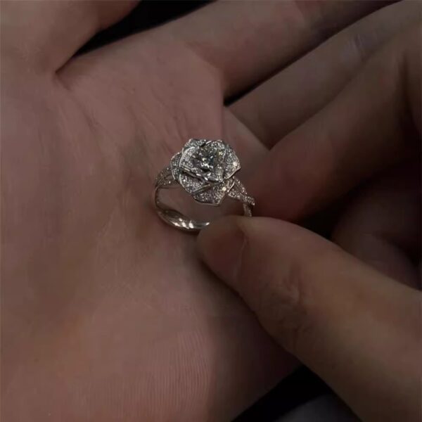Clear And Cool Zircon Micro Inlaid Three-dimensional Rose Ring - Image 6
