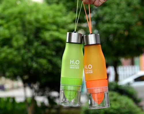 Lemon Fruit Juicer Bottle - Image 2