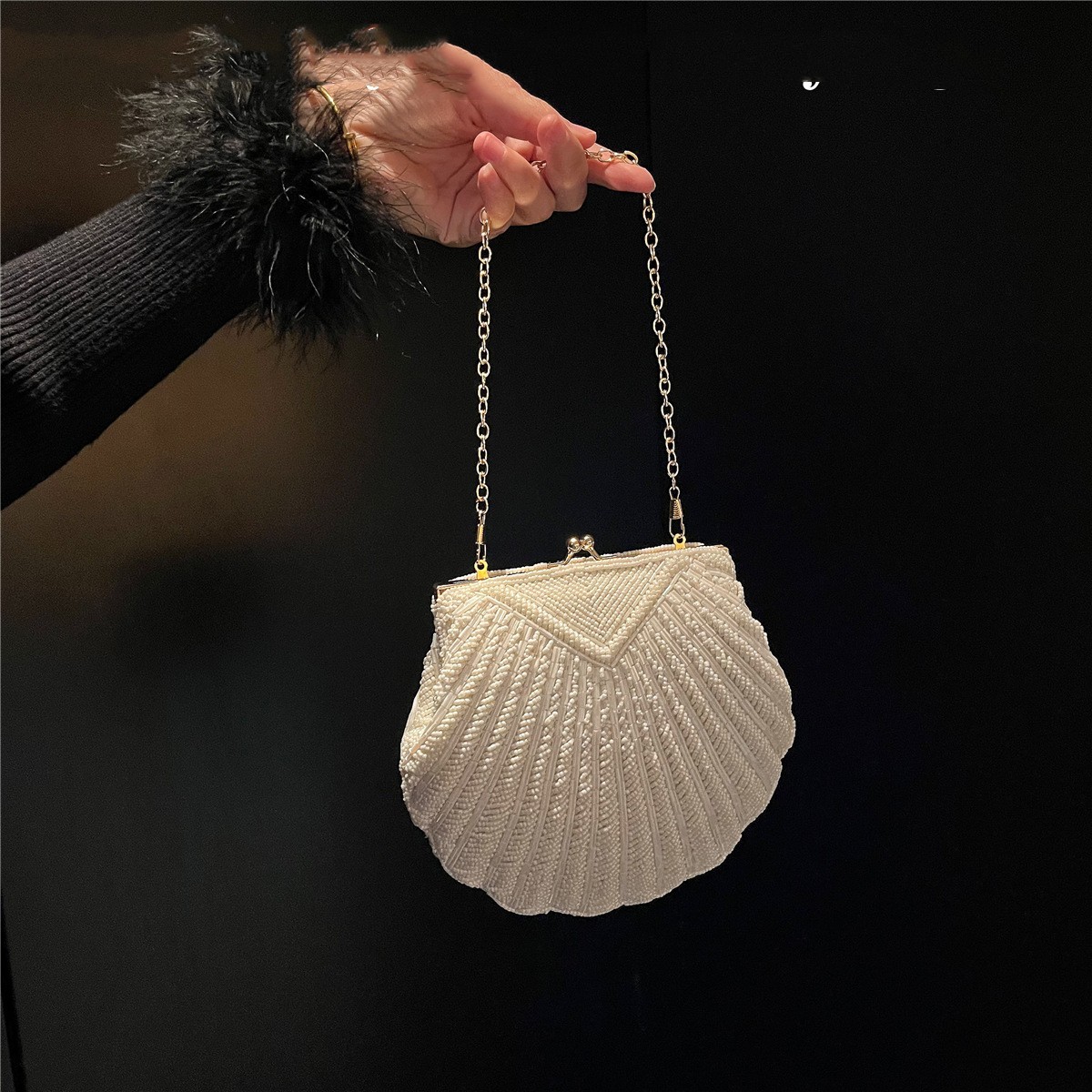 Shell-shaped Crossbody Shoulder Tote Bag For Women - Image 2