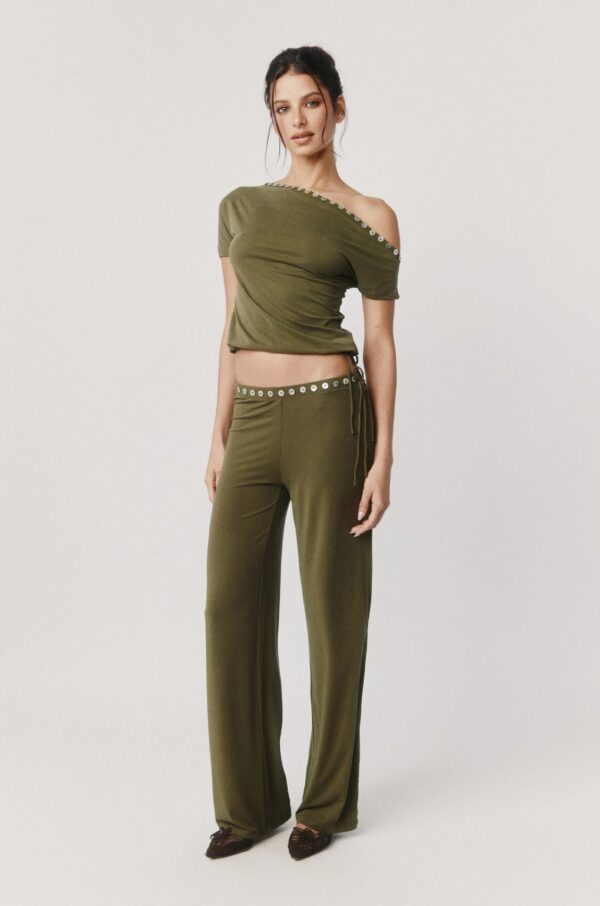 Women's Fashionable Winter Solid-Colored Casual Set - Image 5
