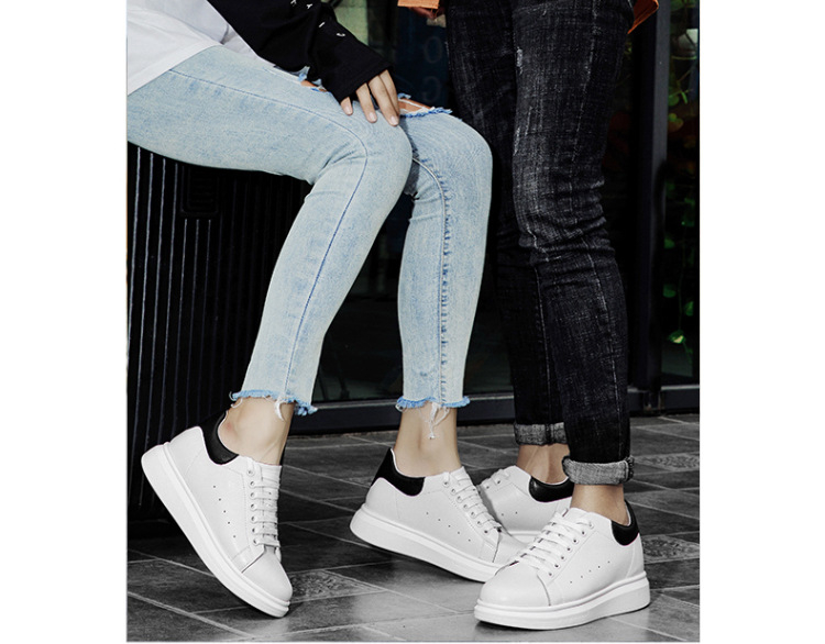 Korean-style Casual Invisible-heeled White Sneakers For Men Autumn Season
