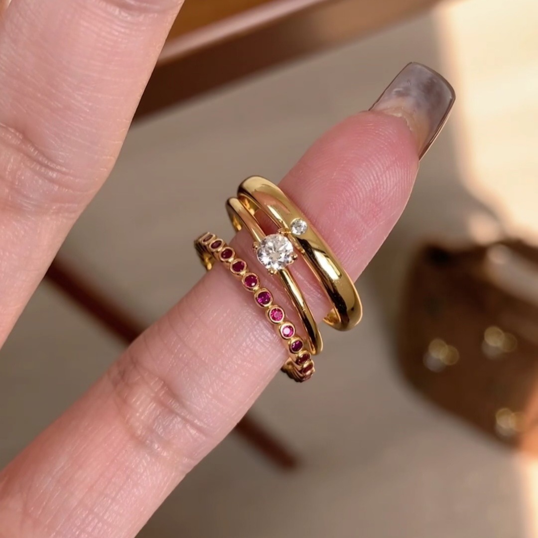 Fine Red Diamond Dot Diamond Plain Ring Gold Ring - Image 1