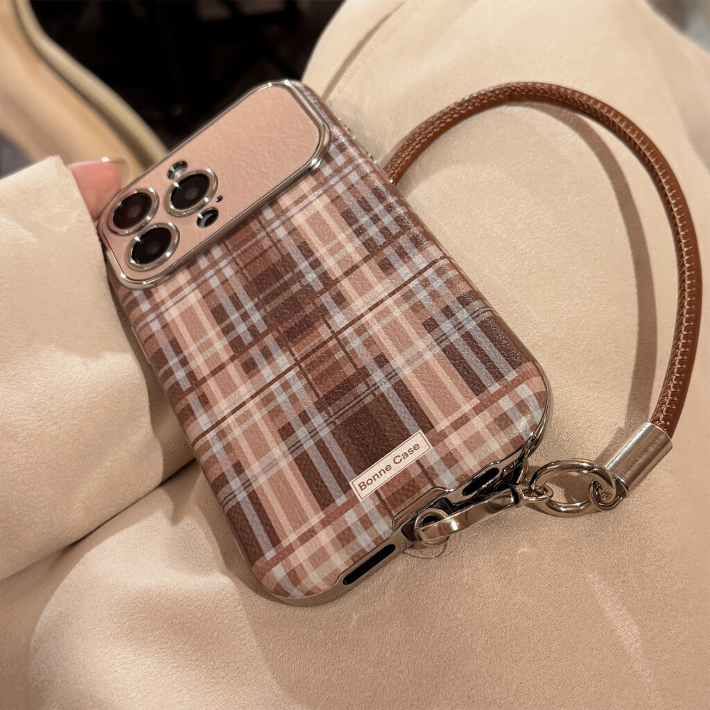 Brown Plaid Phone Case With A Drop-proof Lanyard