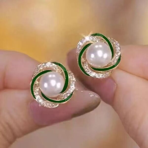 Light Luxury Diamond-Encrusted Red Pearl Earrings Womens Versatile And Fashionable - Image 9