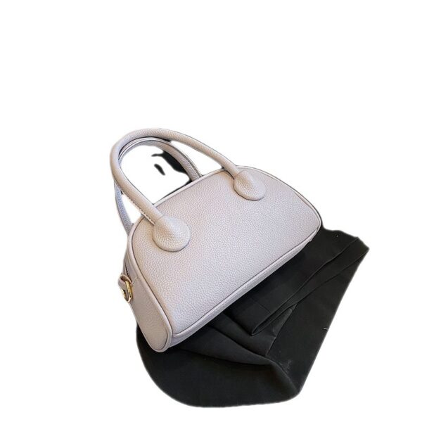 New Trendy Versatile Handheld Shoulder Bag - Image 4
