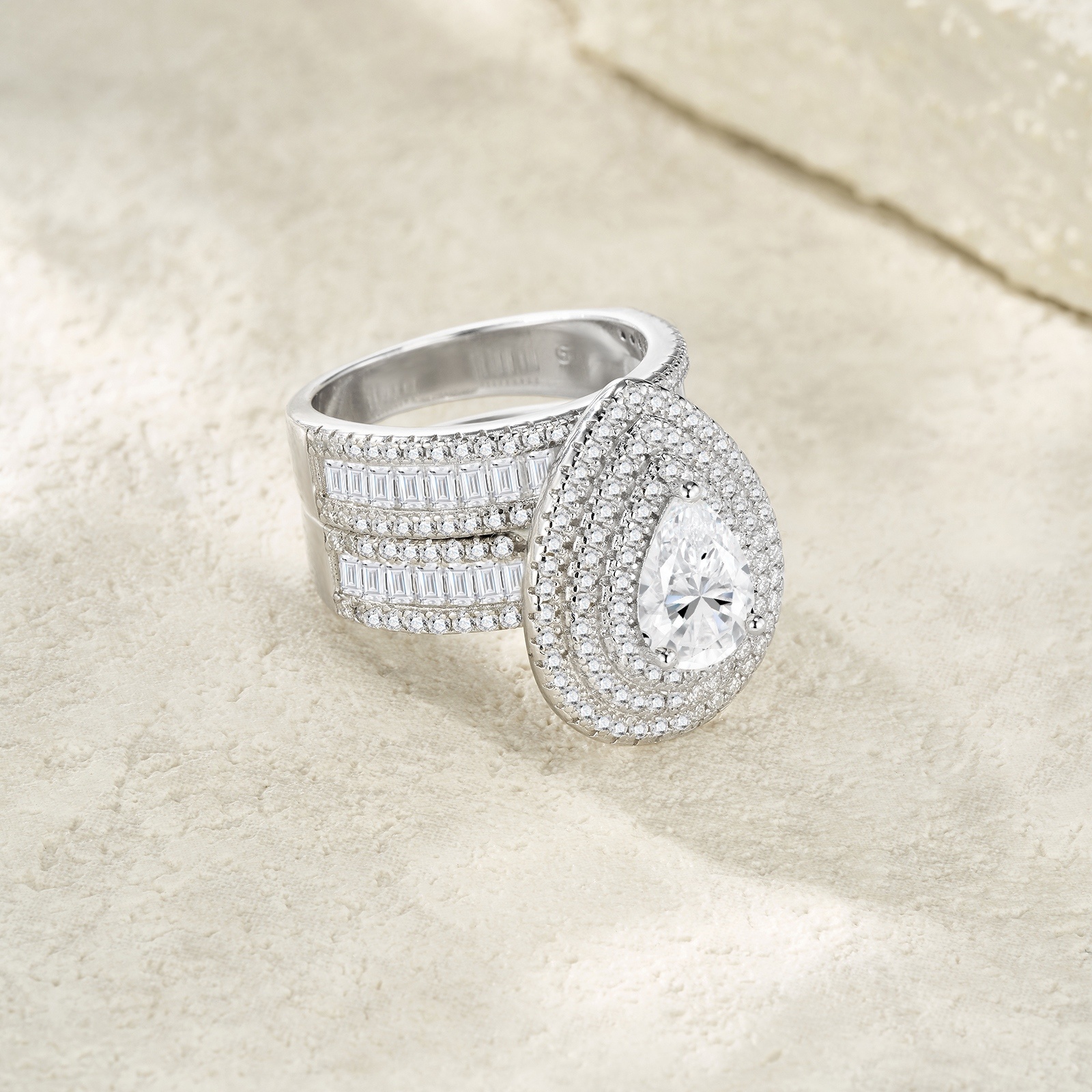 Engraved With Top-quality Moissanite, This Luxurious And Fashionable Minimalist Jewelry Set Features Exquisite Silver Accessories For Ladies. Made Of S925 Silver With Electroplated Platinum. - Image 5