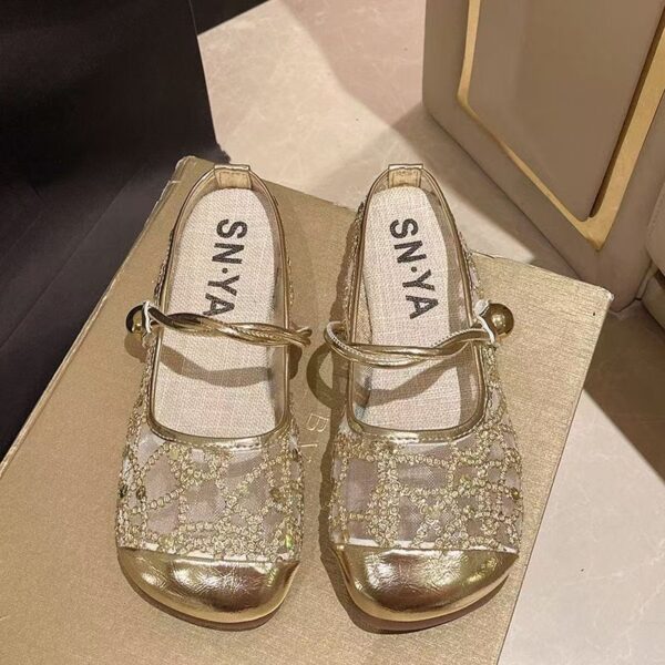Women's Fashionable Mesh Breathable Closed-Toe Slippers - Image 4