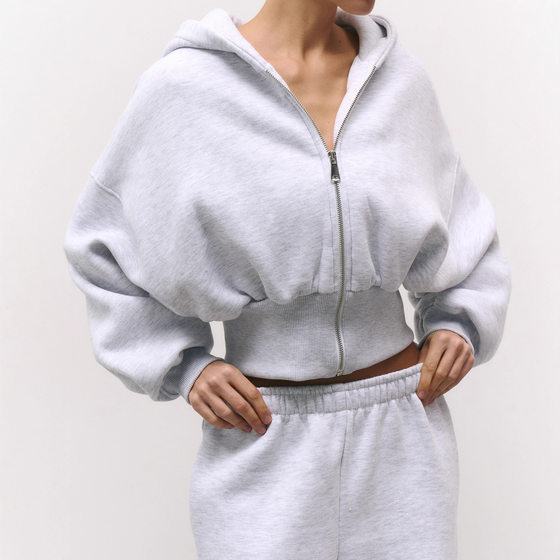 Classic Solid-Color Sweater Womens FallWinter Waist-Cinching Outerwear Set - Image 4