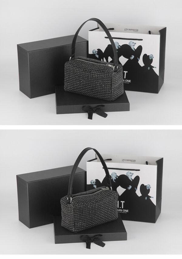 Handheld Underarm Shoulder Fashion Messenger Bag - Image 12