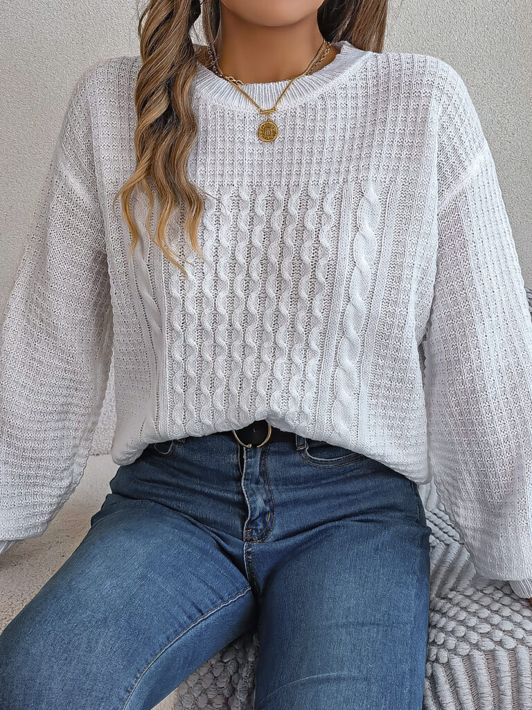 Women's Cable-Knit Lantern-Sleeve Pullover Sweater