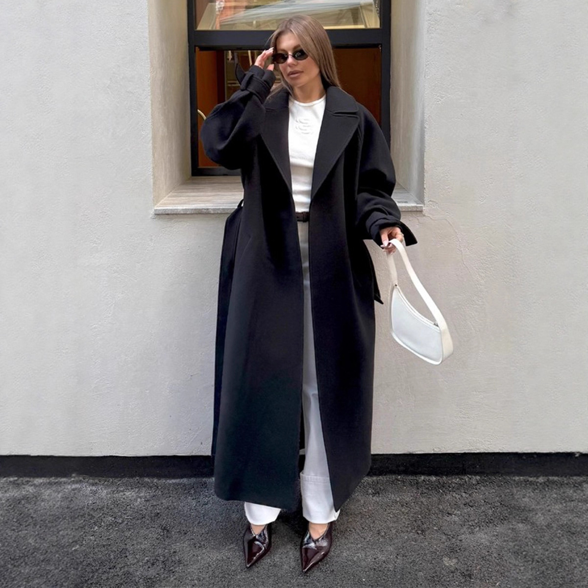 Fashionable Commuter-Style Lapel-Collar Split Loose Long Coat - Image 1