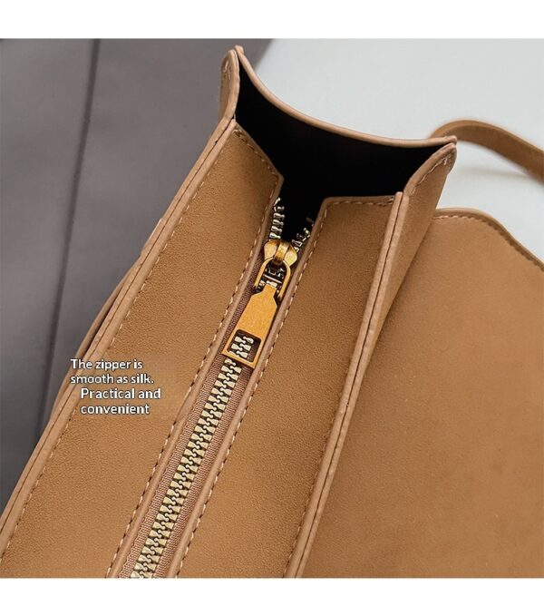 British-style Retro Chic Womens Backpack - Image 22